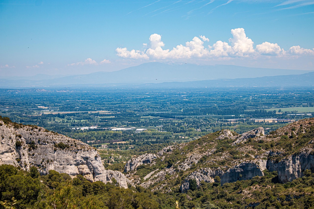 Buying a House in Saint-Rémy-de-Provence